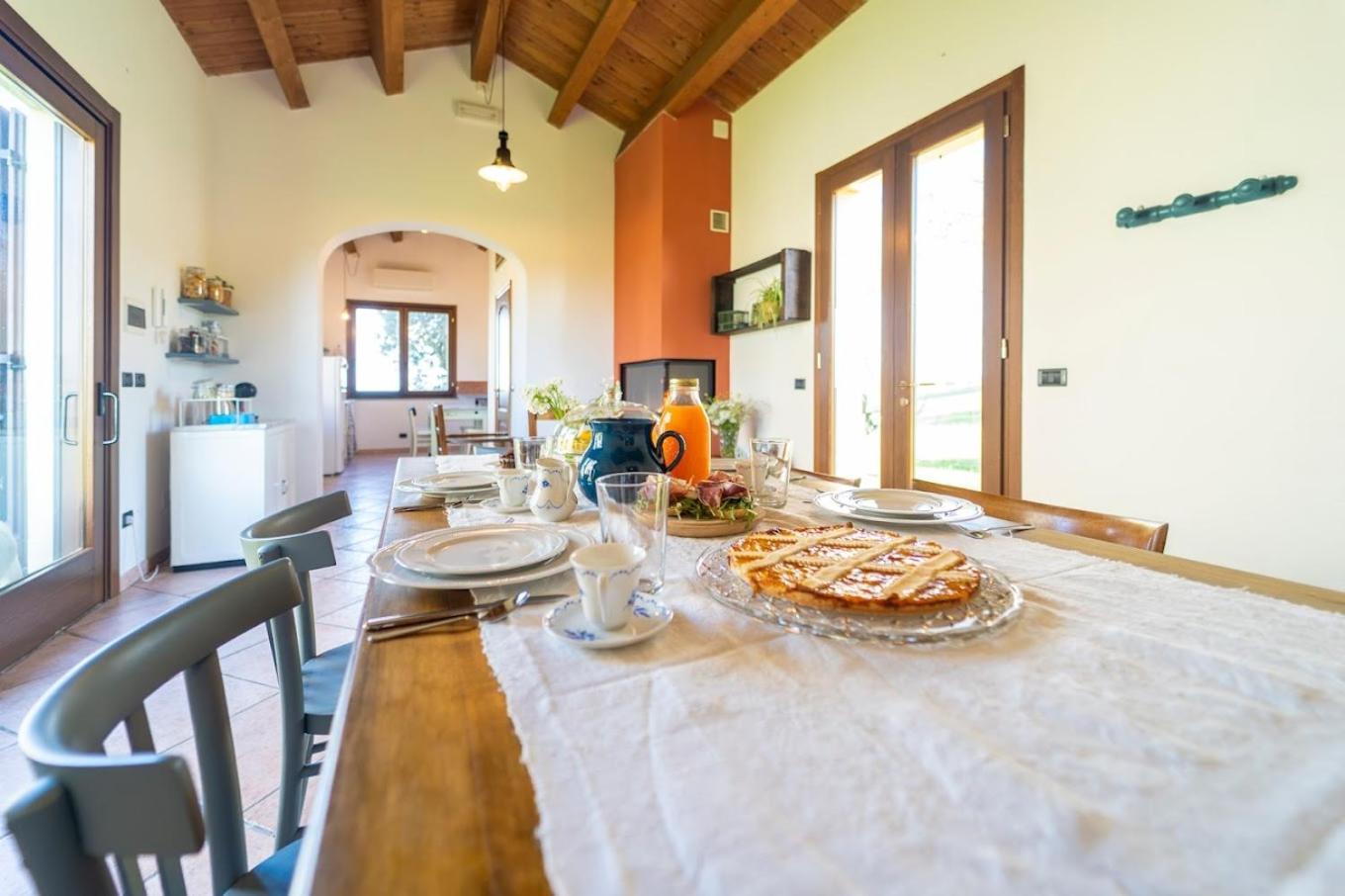Casa Schiavoni Acomodação com café da manhã Forlì Exterior foto